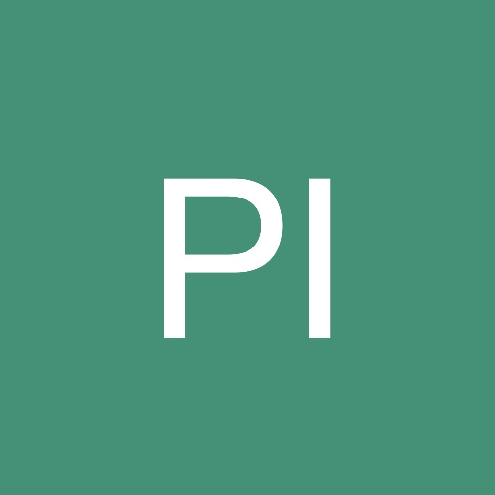 Meet your Posher, Priscila